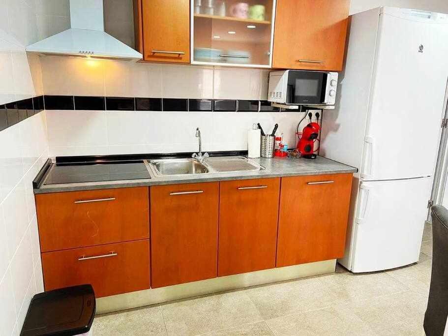 Apartamentos Full Equipped Эльче Экстерьер фото