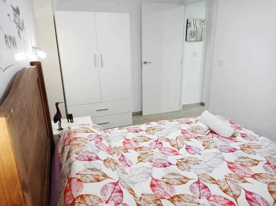 Apartamentos Full Equipped Эльче Экстерьер фото